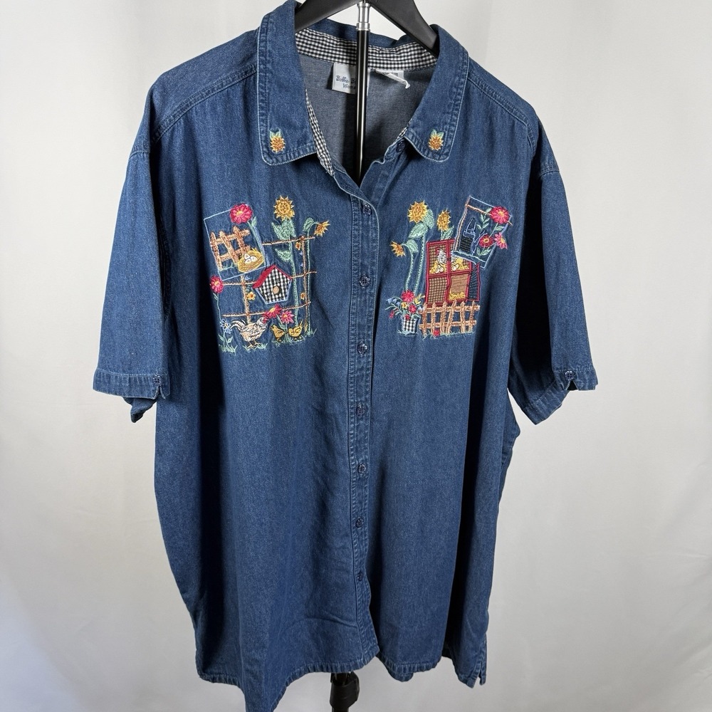 Bobbie Brooks Denim Short Sleeve Button Down Embroidered Farm Garden